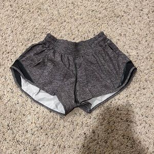 Lululemon Shorts 2’